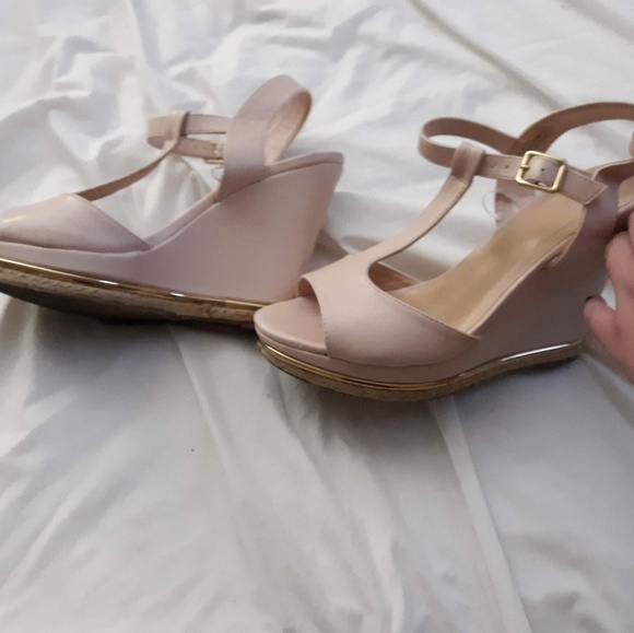 Wedges - Picture 1 of 2